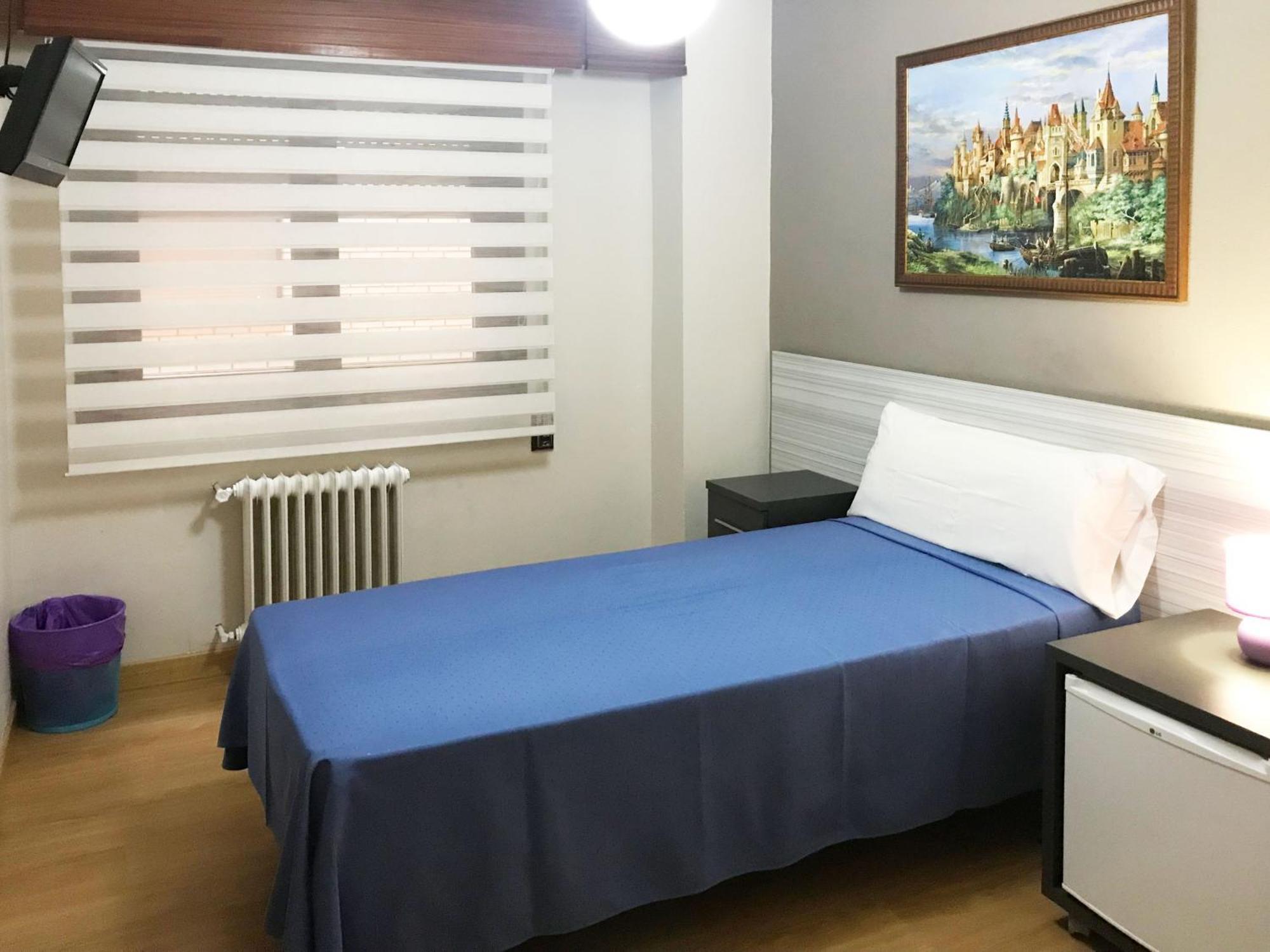 Pension Berceo Логроньо Экстерьер фото